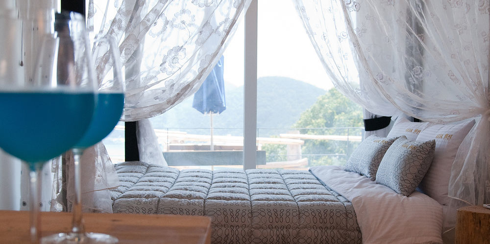 Aria Pension Namhae Exterior photo